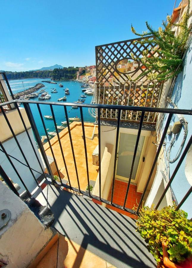 Apartmán Monolocale Azzurro Procida Exteriér fotografie