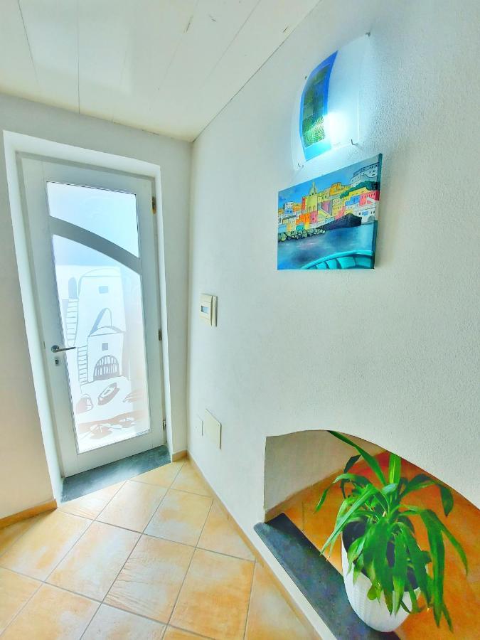 Apartmán Monolocale Azzurro Procida Exteriér fotografie