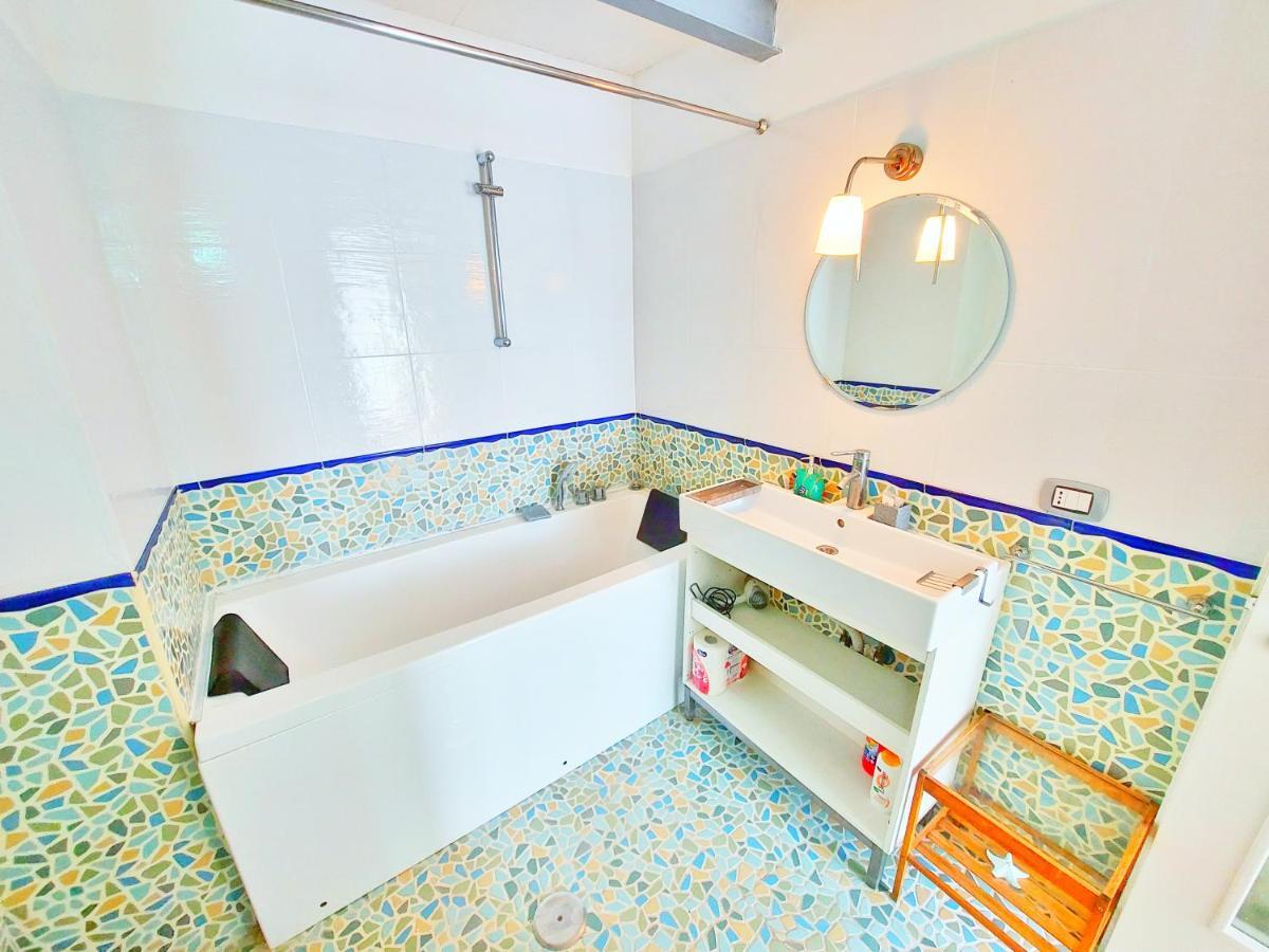 Apartmán Monolocale Azzurro Procida Exteriér fotografie