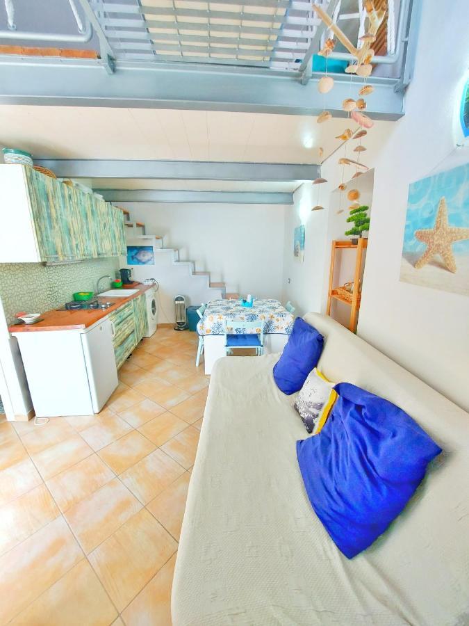 Apartmán Monolocale Azzurro Procida Exteriér fotografie